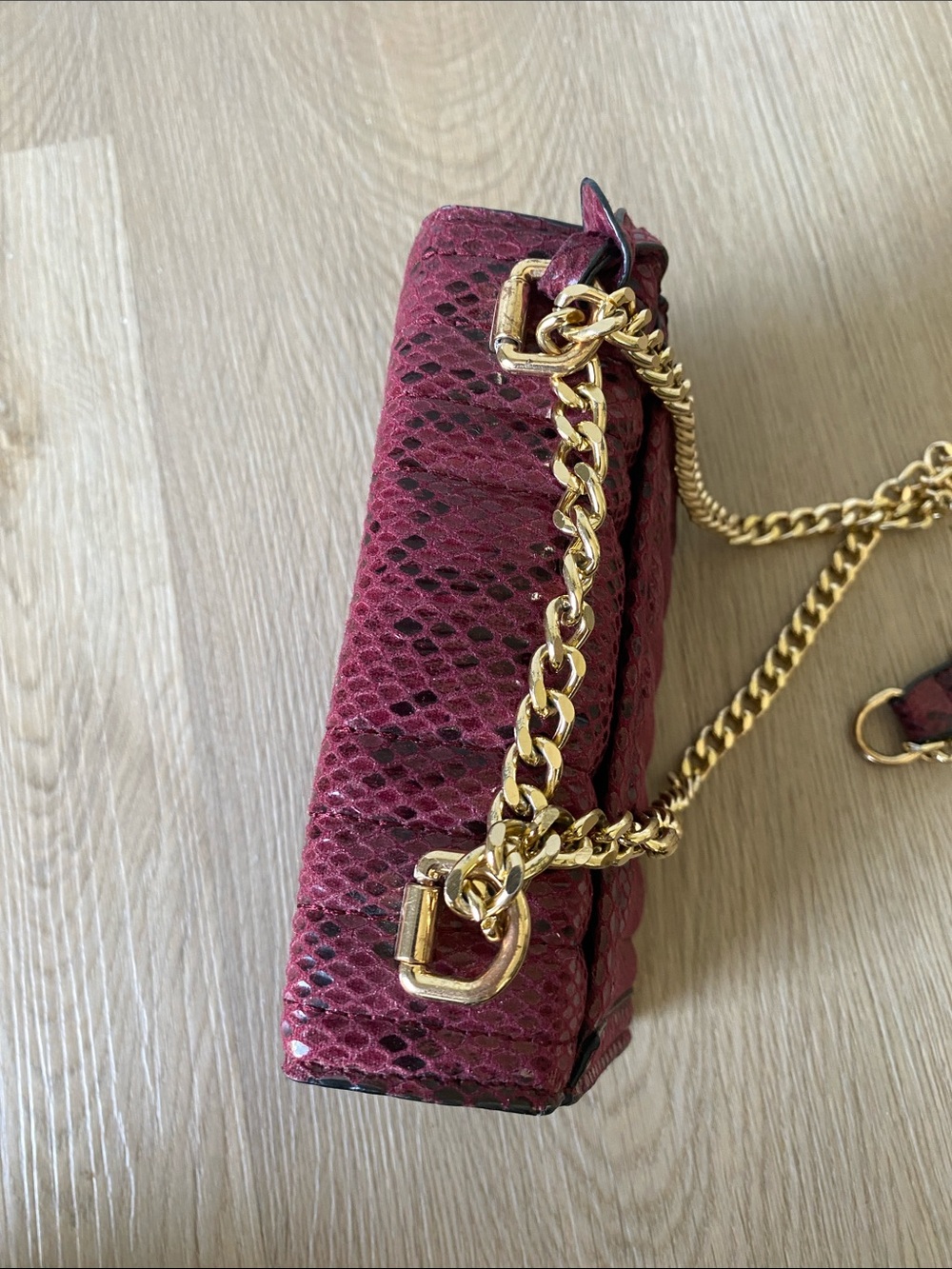 Steve Madden Burgundy Snakeskin Embossed Crossbody Bag Shoulder Purse - Picture 7 of 12